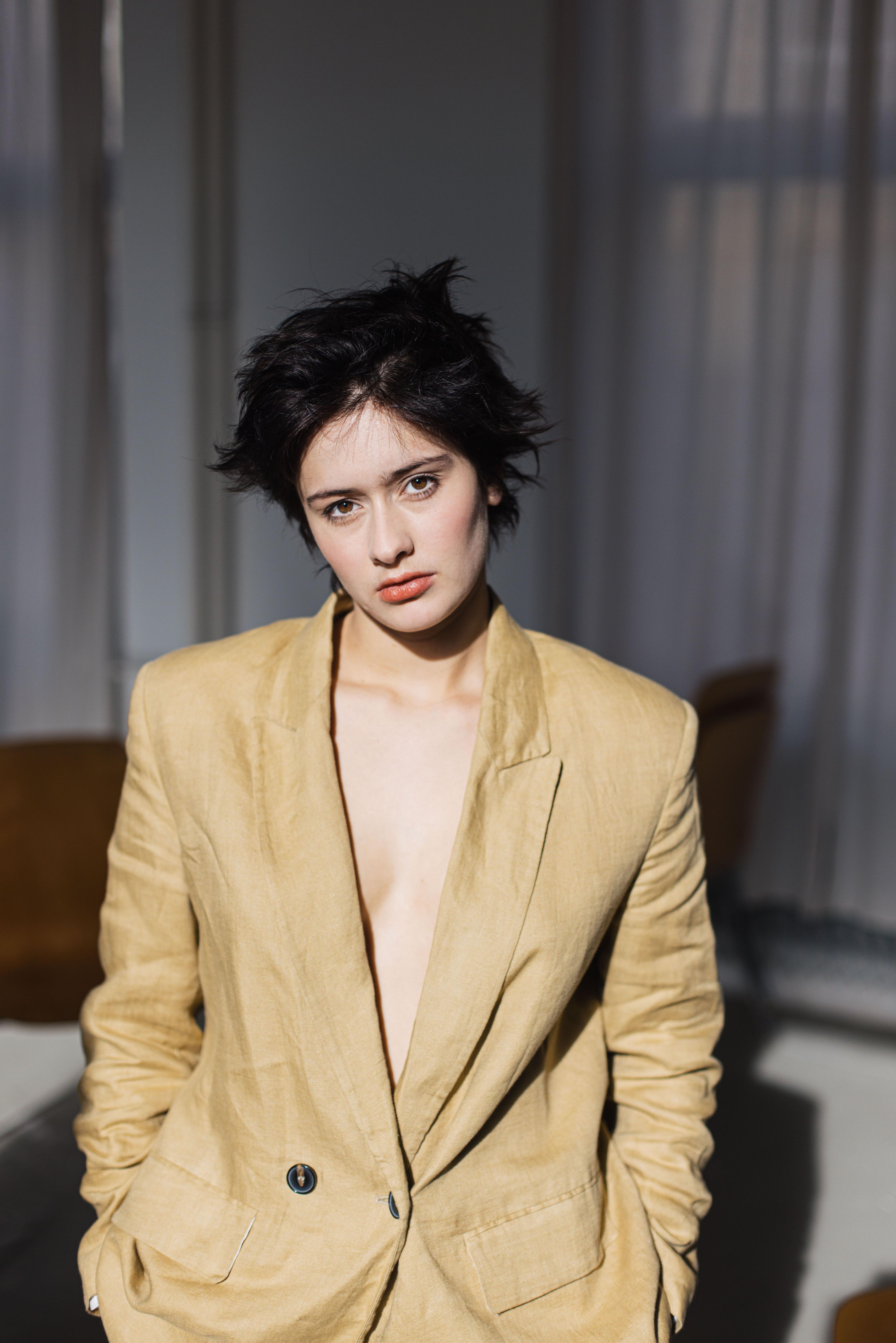 Photo of Anouk Elias by Elena Zaucke